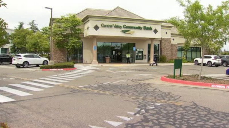 Бывший армейский капеллан арестован за ограбление банка в Калифорнии