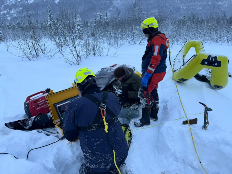 NYP: жительница Аляски пропала подо льдом, когда пыталась спасти собаку