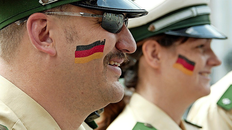DPA: Германия запрещает «провокационные» немецкие флаги на Euro-2024